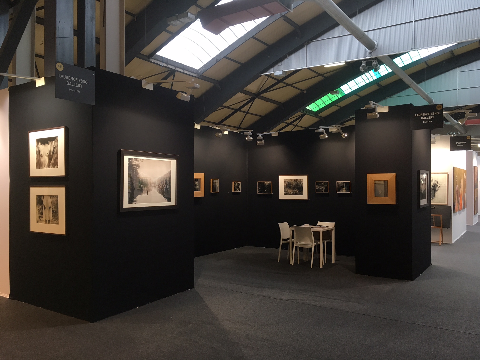  Stand D13 - St'Art 2016 - Laurence Esnol Gallery avec le photographe Eric Antoine 2025 